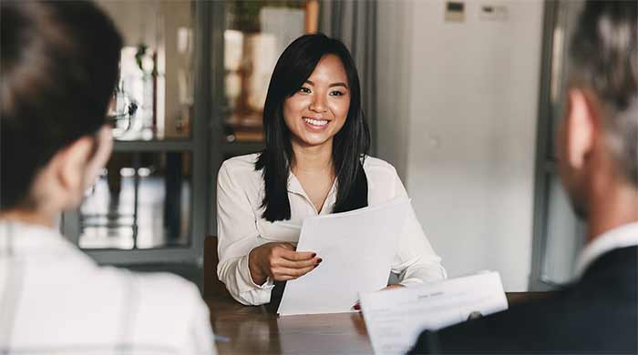 مصاحبه 22 بهترین سوالات روانشناسی مصاحبه قضاوت (قوه قضاییه) با جواب